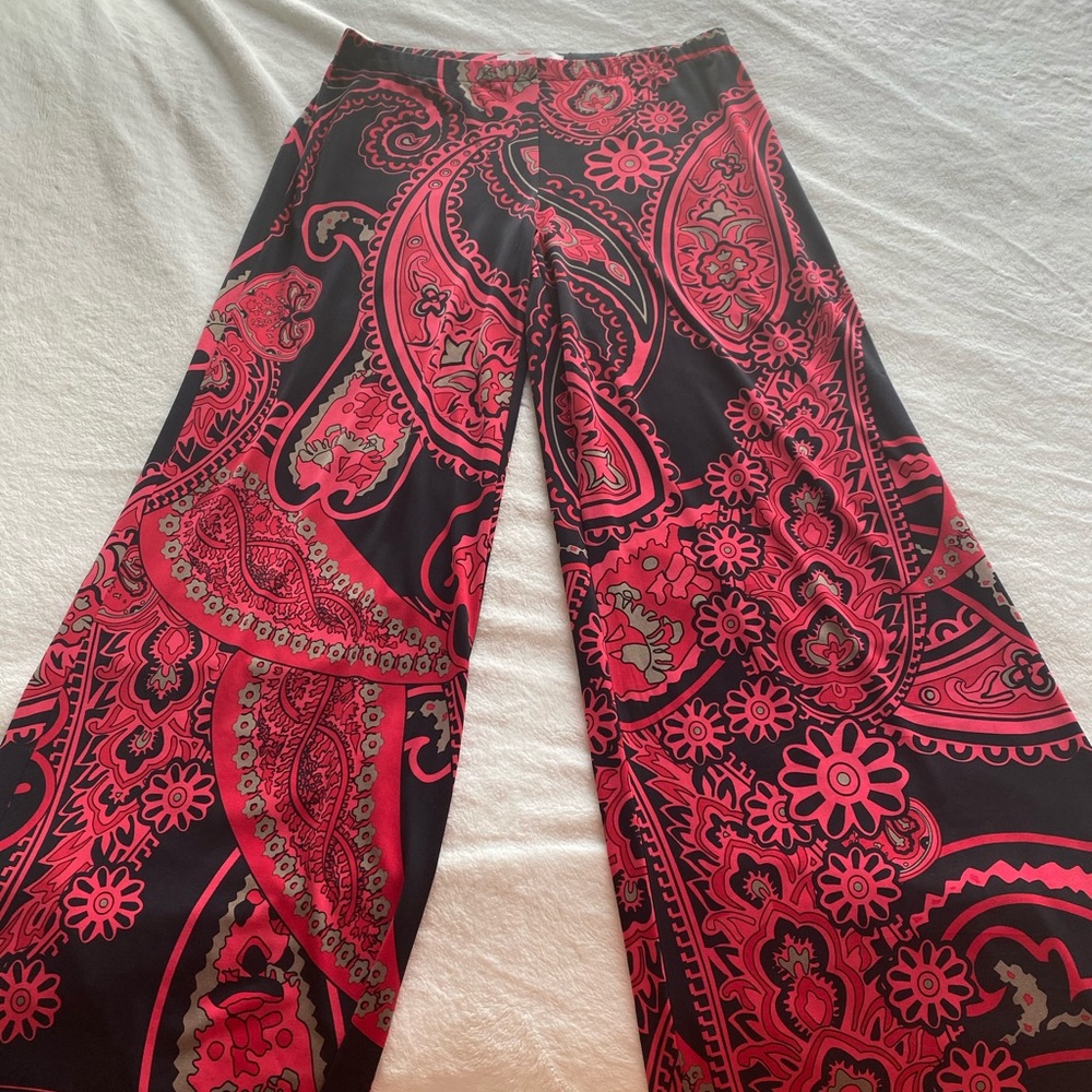Paisley red & black pants